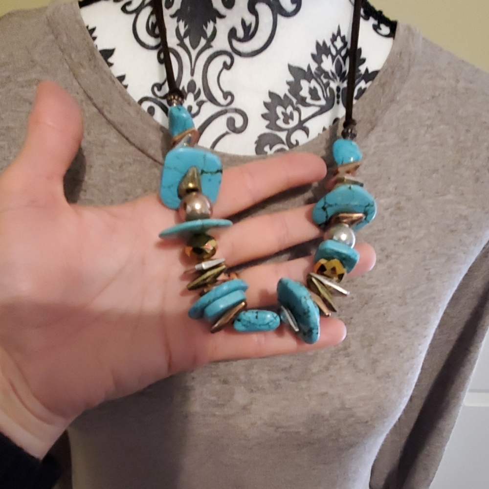 Necklace - Picture 3 of 3